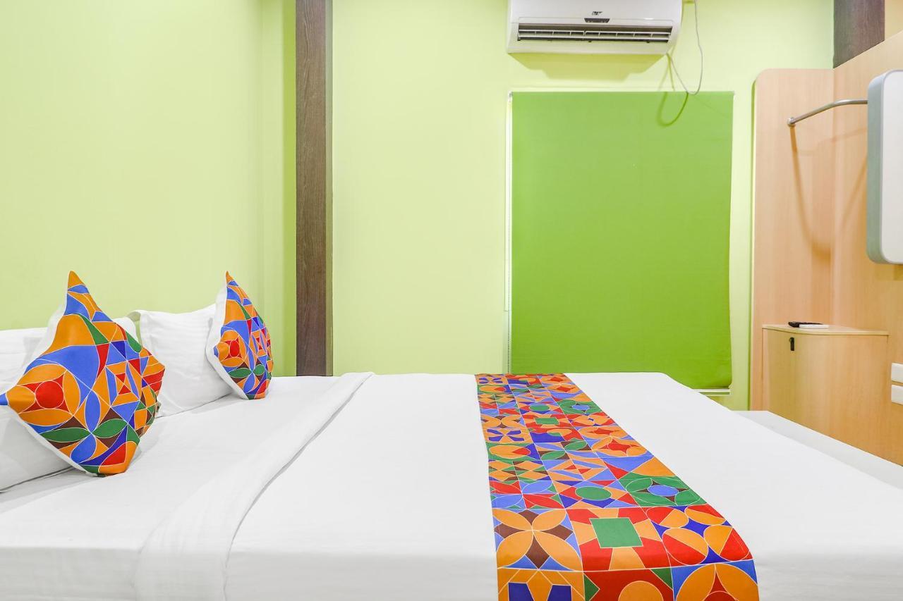 Fabexpress Airport Stay Inn - Nr Hyderabad International Airport, Shamshabad Екстер'єр фото